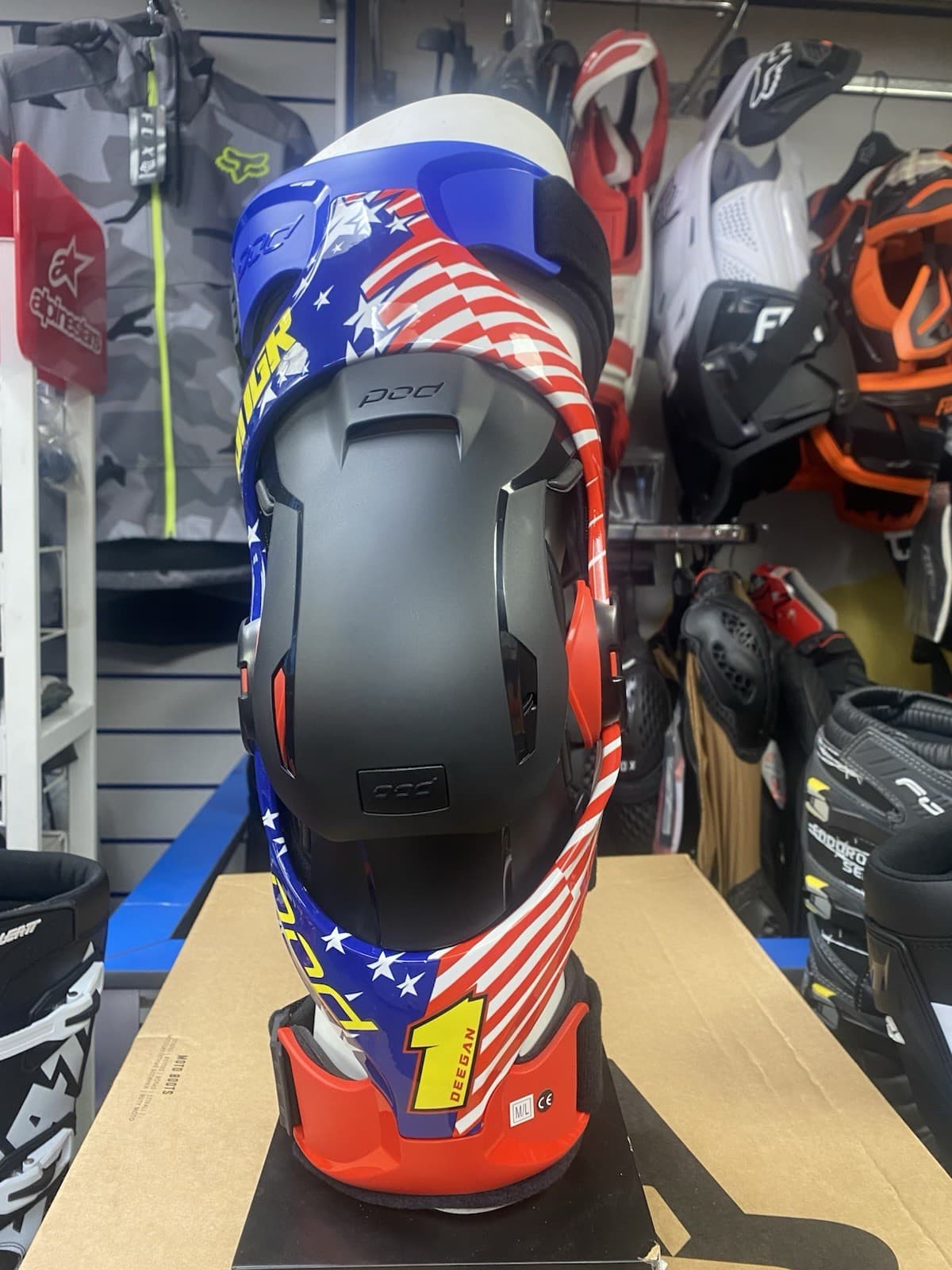 POD K4 X Haiden ‘DNGR38’ Deegan KNEE BRACES SIZE XL/2XL